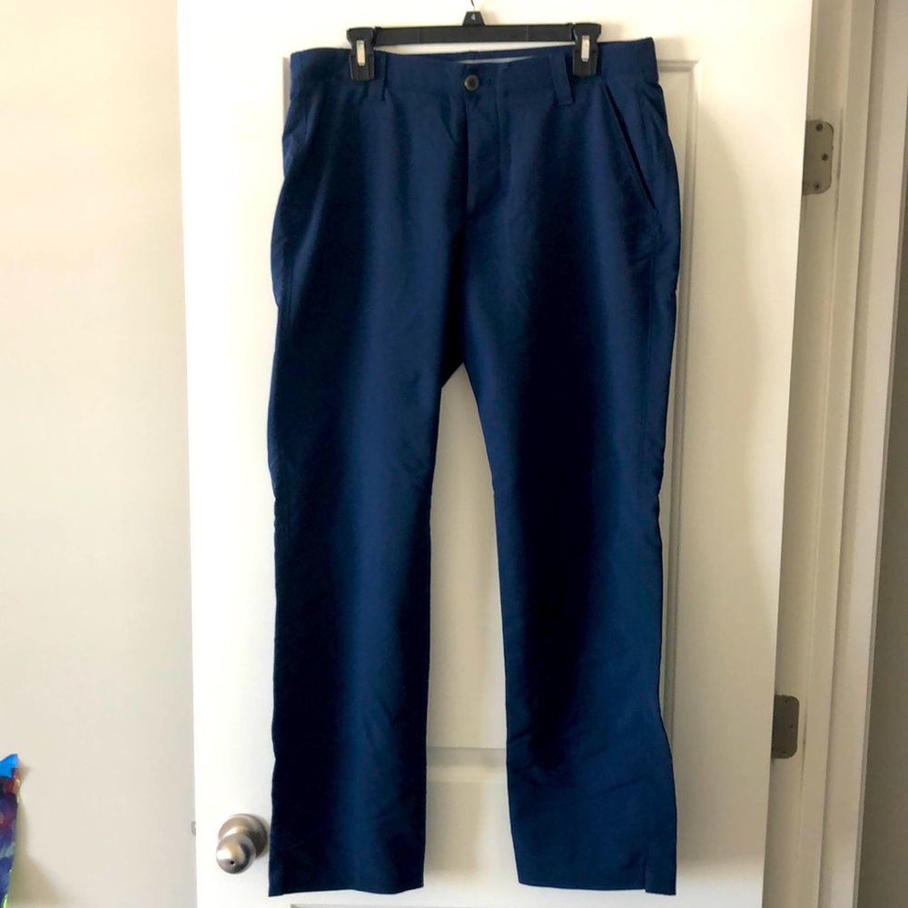 Under Armour Golf Pants - size 34waist/32length